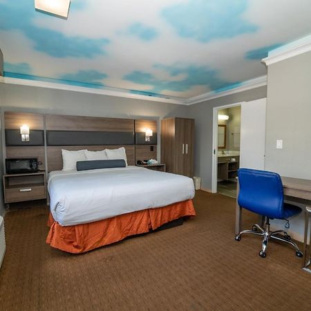 Hollywood Palms Inns & Suites Los Angeles Bagian luar foto