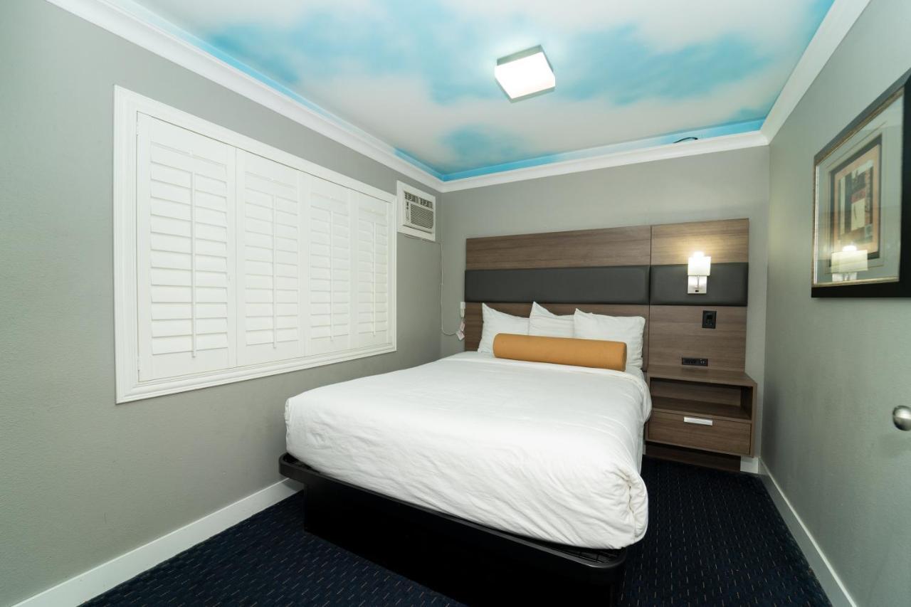 Hollywood Palms Inns & Suites Los Angeles Bagian luar foto