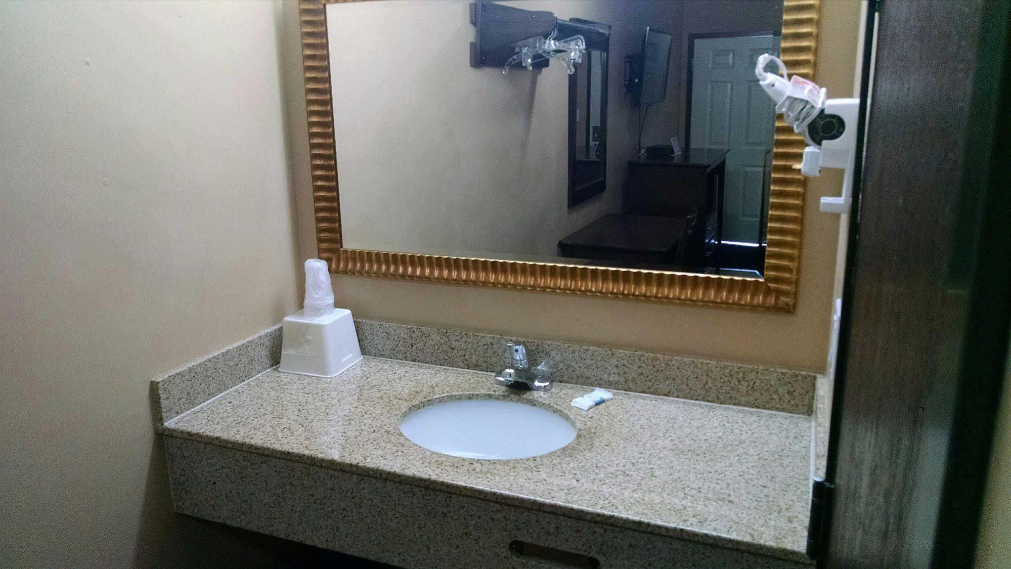 Hollywood Palms Inns & Suites Los Angeles Bagian luar foto